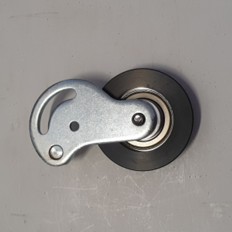 Secondary drive idler pulley assembly for Tomahawk ICG